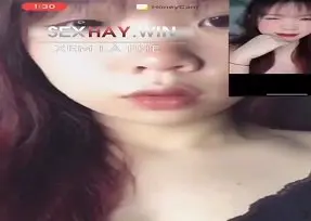 Ảnh thumbnail video Cô gái trẻ khoe bướm múp rụp xinh đẹp